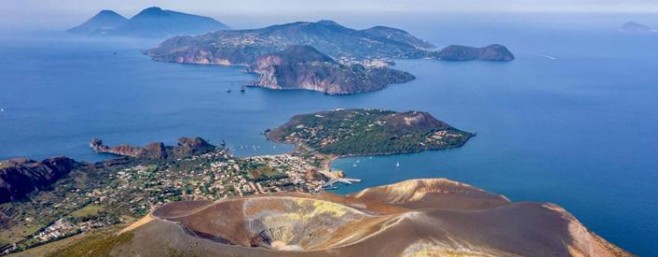 VIAGGIO SOCI 2026 "TOUR ISOLE EOLIE": SONO APERTE LE ISCRIZIONI